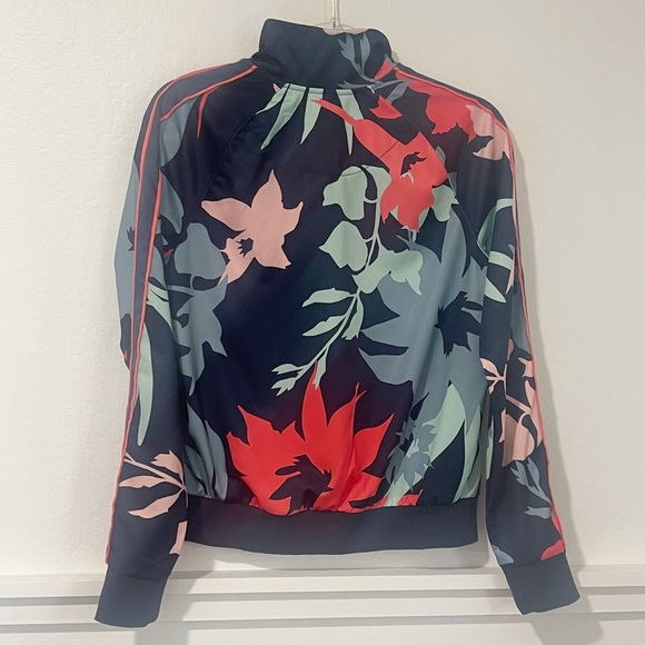 CHAMPION Athletic Zip up Sweatshirt - Picture 2 of 4